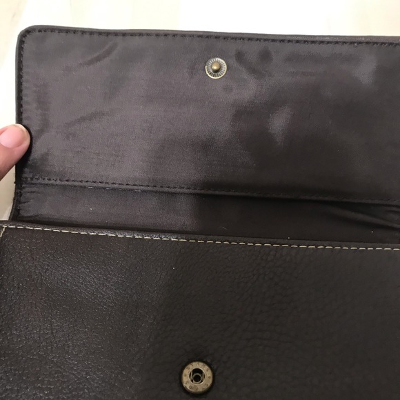 🌼 3/ $18 🌼 Vinyl Wallett Mixed Leopard Print - Picture 3 of 7